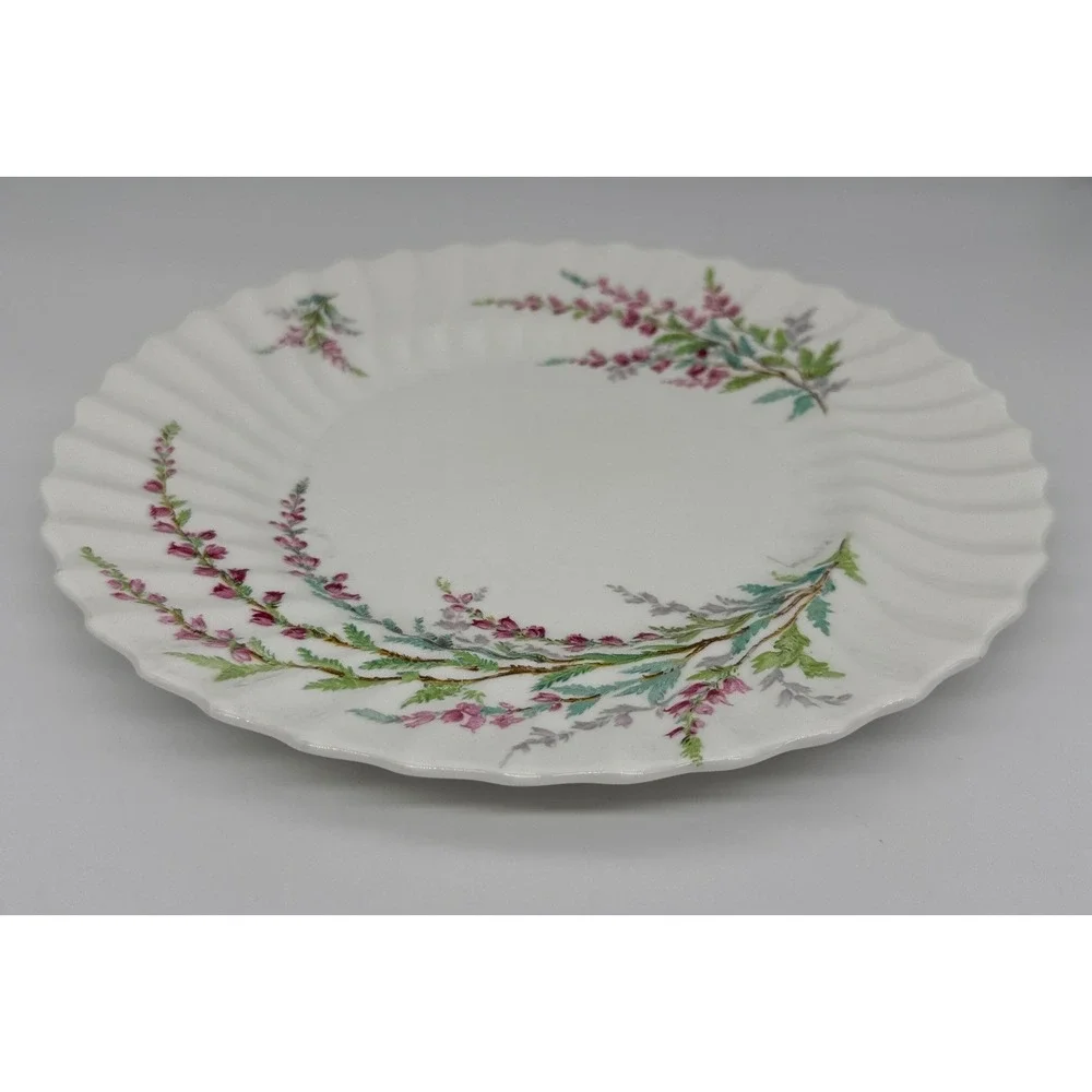 Royal Doulton Bell Heather H4828 Bone China Dinner Plate Scalloped Swirl 10.5